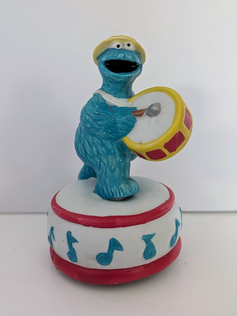 Sesame Street Cookie Monster Wind Up Music Box Figurine